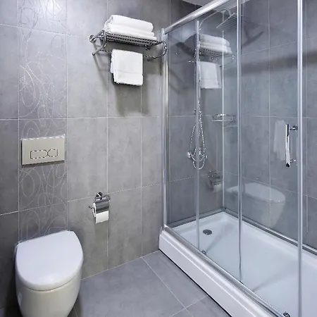 מלון Prime Suites Ataturk Airport 2*